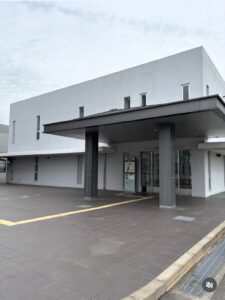 愛媛県運輸支局の外観｜車の住所変更・名義変更手続きの様子
